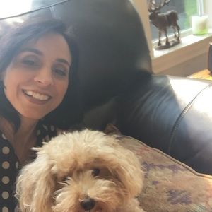 Meet your Posher, Ana